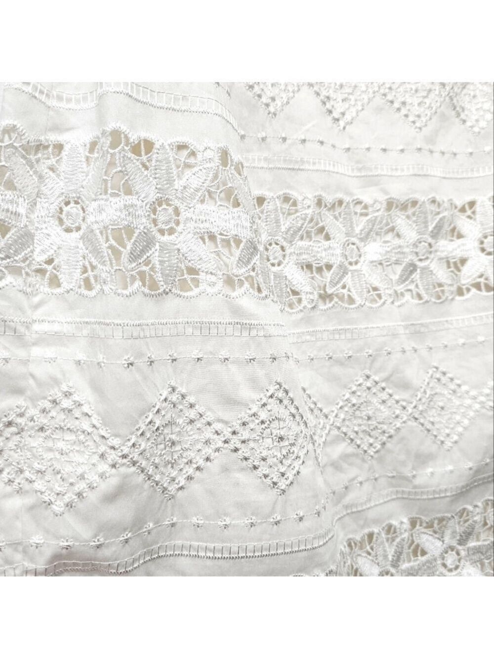 White House Black Market White Strapless Embroidered Eyelet Lace Dress Size 10 - Picture 12 of 14